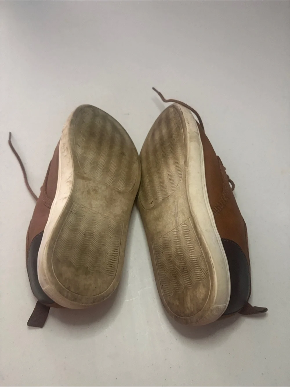 Sonoma Tan Brown Lace-Up Casual Sneakers